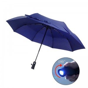 2019雨の強い防水卸売3つ折り傘ledのトーチ